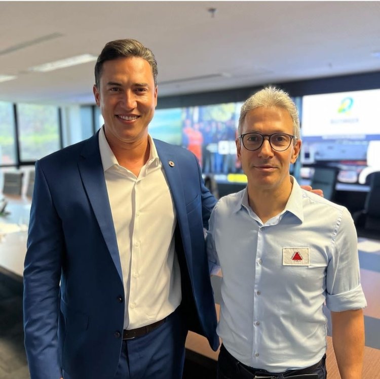 Deputado Douglas Melo anuncia que a Sete Lagoas vai receber aparelho Mamógrafo.