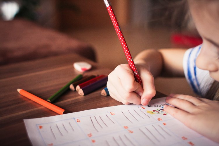 Instituto Ester Assumpção renova parceria com Criança Esperança