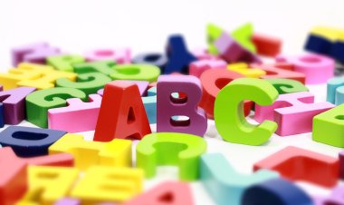 Instituto Ester Assumpção oferece curso para ajudar pais e professores no processo educacional das crianças