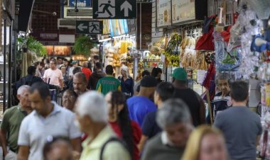 Entidades do comércio repercutem recuo do governo sobre trabalho aos feriados