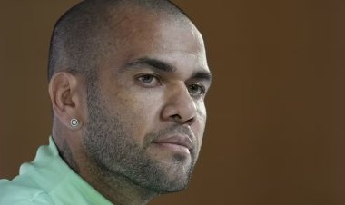 Julgamento de Daniel Alves acontecerá entre 5 e 7 de fevereiro, determina a Justiça