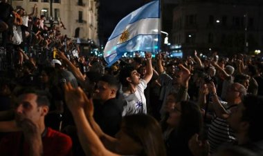 Panelaços voltam às ruas da Argentina contra pacote de medidas de Milei