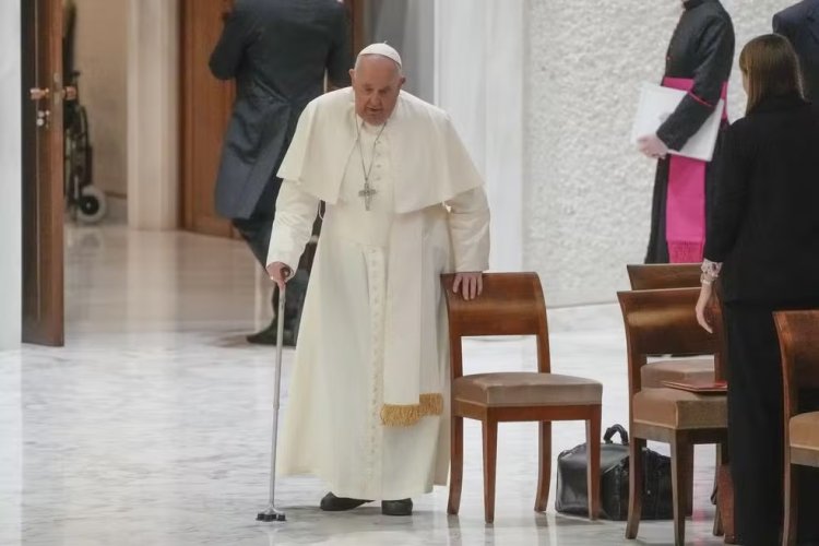 Papa Francisco diz que não quer ser enterrado no Vaticano