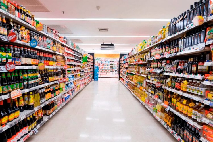 Clientes que foram abordadas por seguranças em supermercado serão indenizadas