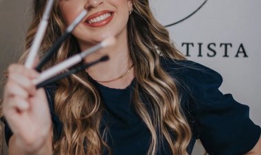 Camila Batista - Maquiadora e Lash Designer