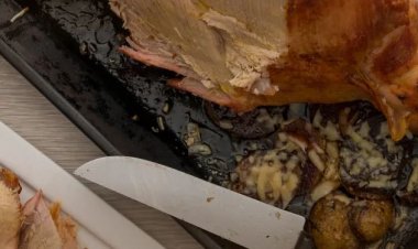 Pernil com Batatas Douradas