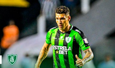 MOISÉS ANUNCIA APOSENTADORIA APOS A SÉRIE B: 'MUITO ORGULHOSO'
