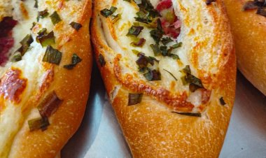 Você já experimentou a nossa baguete de calabresa?