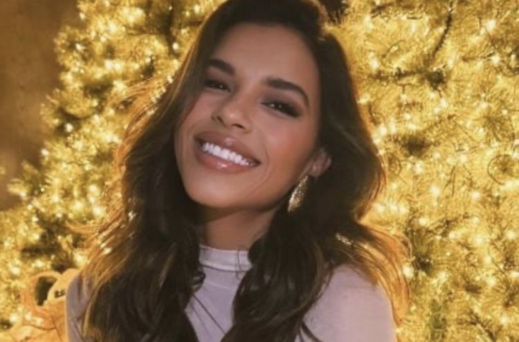 Mariana Rios exibe decoração para o primeiro Natal em sua nova mansão