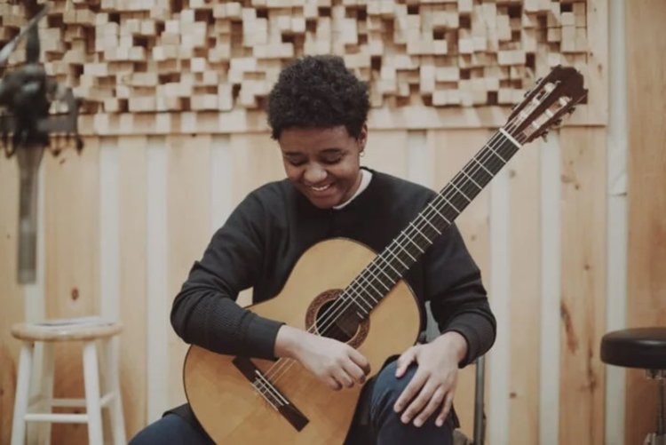 Noites Rocinante apresenta Gabriele Leite em Belo Horizontec