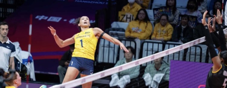 Vôlei: Dentil Praia Clube é derrotado pelo Conegliano na estreia do Mundial