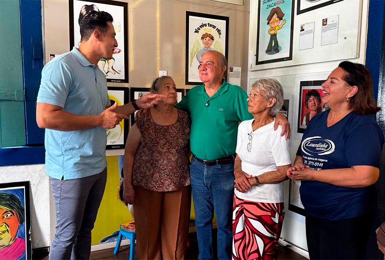 Em café com irmãs de Zacarias, prefeitura tem autorização para setelagoano ser embaixador da cidade