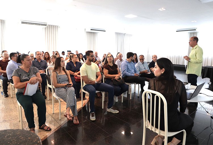 Prefeitura de Sete Lagoas padroniza regras para servidores municipais