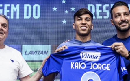 Dirigente que deixou o Cruzeiro em 2024 assume cargo na TV; saiba mais
