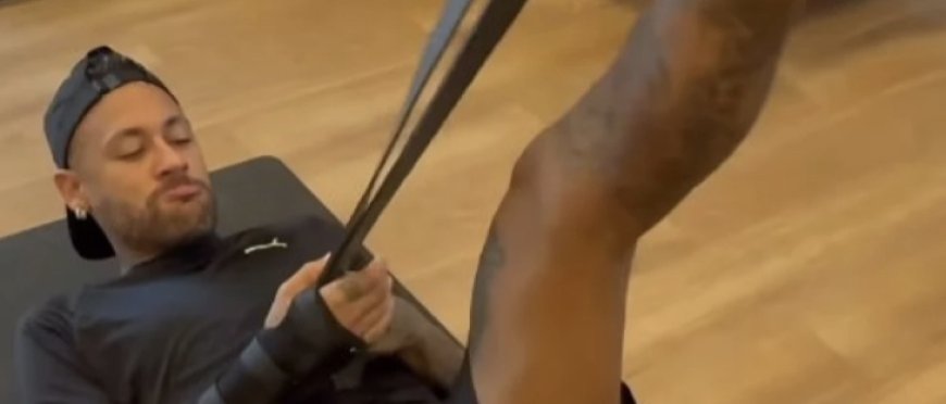 Cortado da Seleção, Neymar publica vídeo em recuperação de lesão