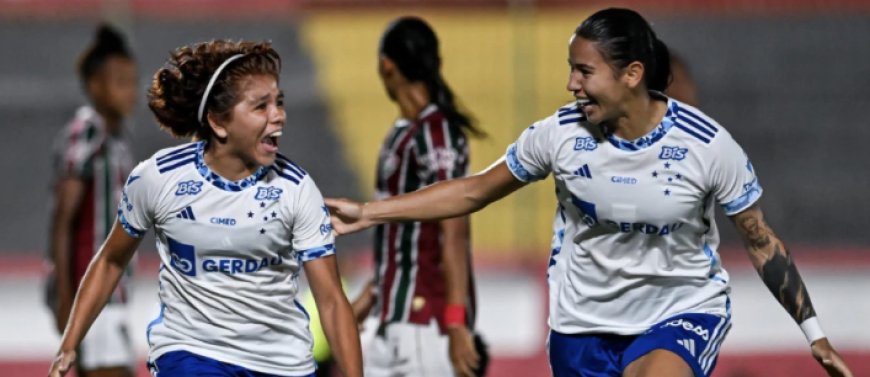 Cruzeiro vence Fluminense e assume a liderança do Brasileiro Feminino