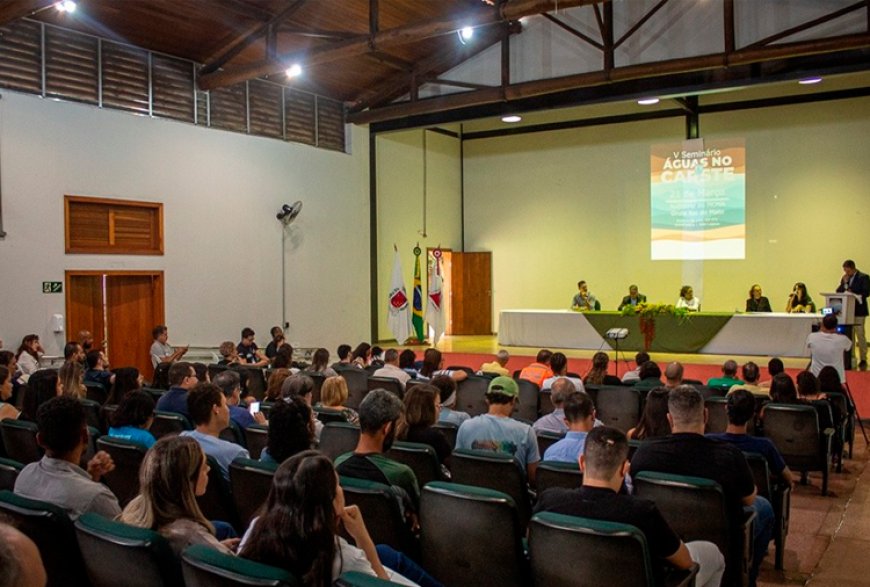 Seminário em Sete Lagoas alerta para urgência na proteção das águas subterrâneas do Carste