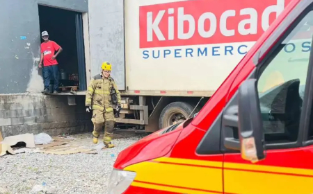 Trabalhador tem perna prensada em supermercado de Sete Lagoas