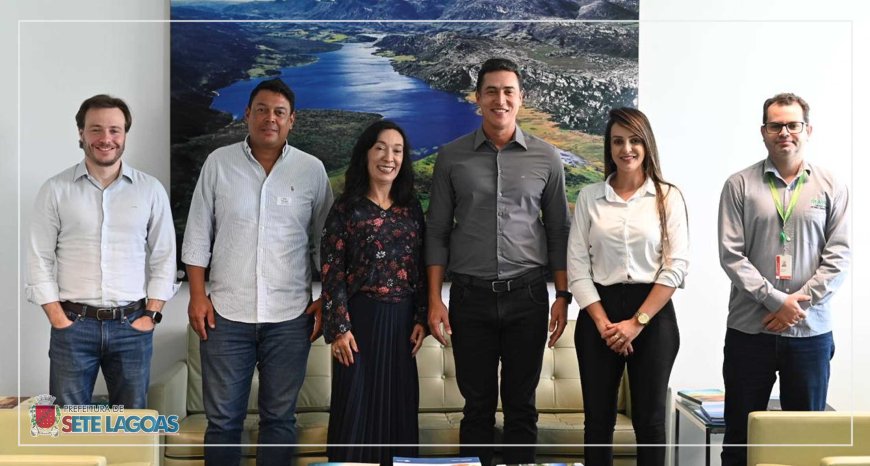 Prefeito vai ao Estado em busca de soluções para o buraco do Sta. Luzia e plena operação da ETE