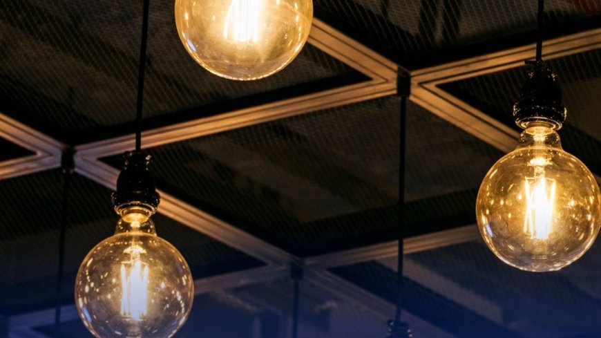 Iluminação para eventos: Dicas para criar atmosferas incríveis