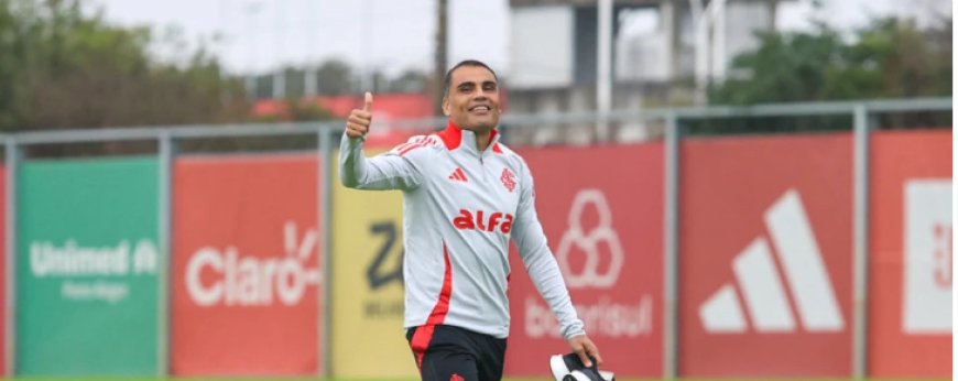 Gabriel Mercado evolui em tratamento de lesão e vai a campo no Inter