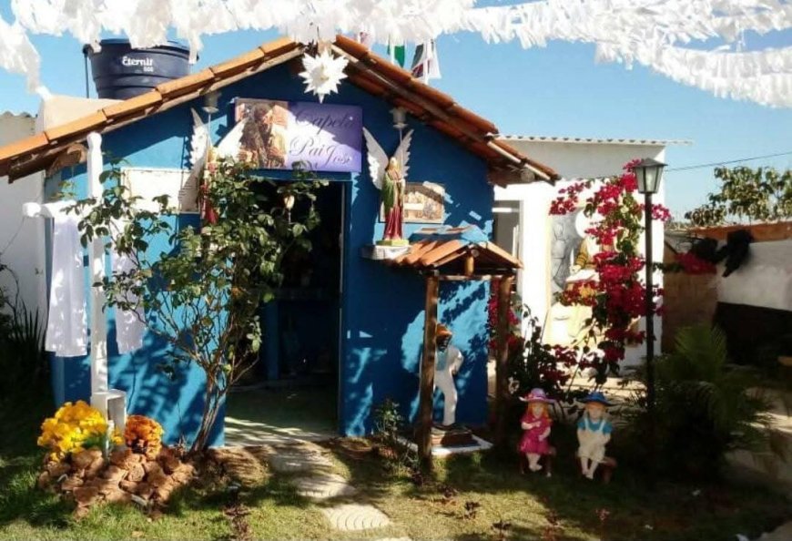 O Templo Espirita Pai José da Cidade de Jequitibá homenageia Nossa Senhora do Rosário, Libertação dos Escravos, os Pretos Velhos e a Matriarca do Templo a "Dona Hilda"