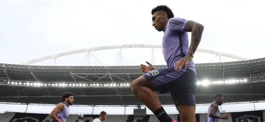 Escalação do Botafogo: Igor Jesus volta ao time contra o Ceará