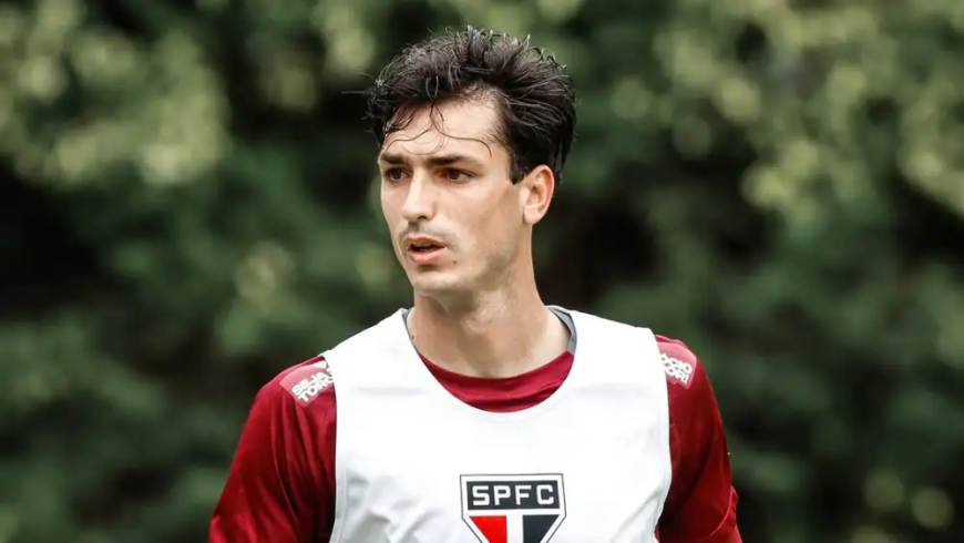 Dinenno, ex-Cruzeiro, realiza primeiro treino no São Paulo