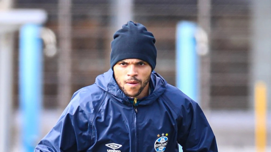 Escalação do Grêmio: presença de Braithwaite é incerta contra o Corinthians