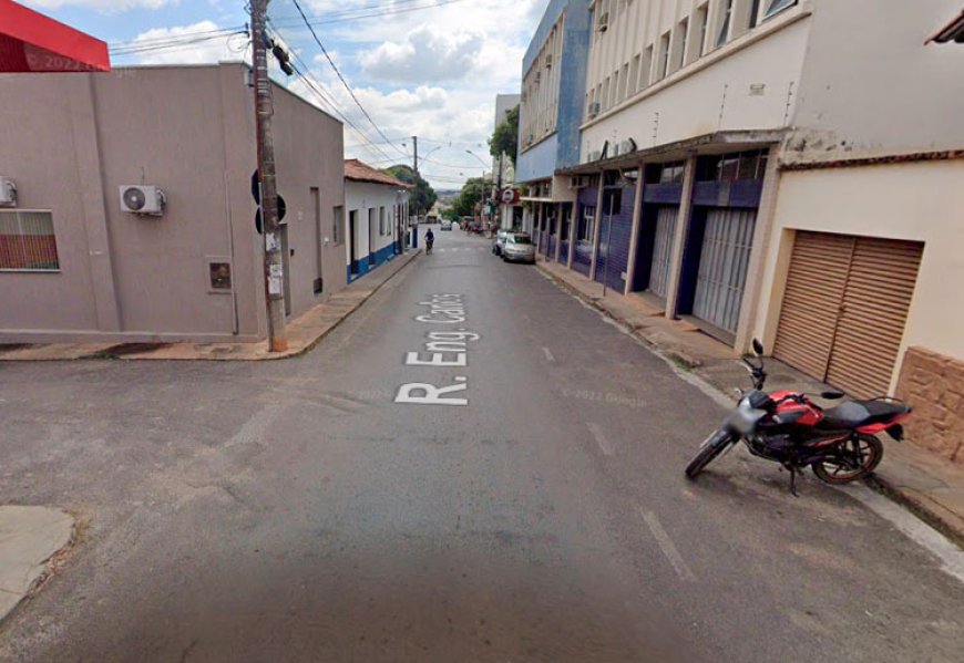 Durante perseguição, jovem é executado no centro de Curvelo