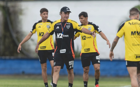 As opções de Cuca para escalar o Atlético em jogo decisivo pela Sul-Americana