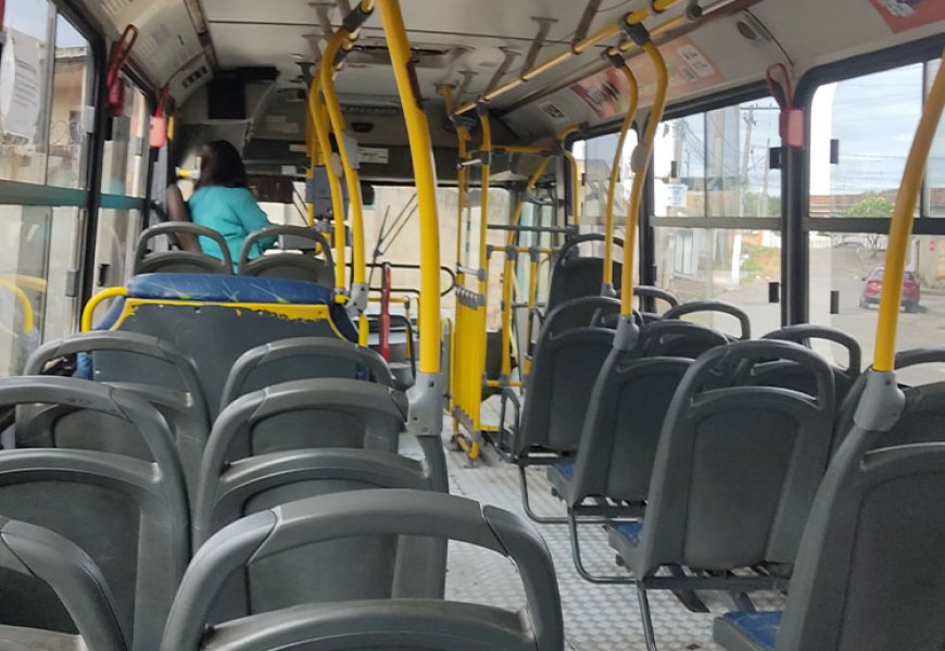 Cobradora é assaltada dentro de ônibus em Sete Lagoas