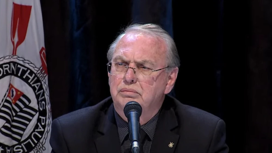 Stabile se coloca à disposição para seguir na presidência do Corinthians caso Augusto sofra impeachment