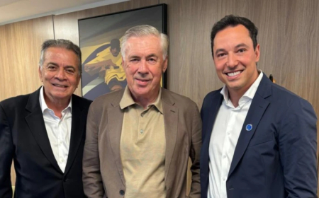 Dirigentes do Cruzeiro fazem visita à CBF e têm encontro com Ancelotti