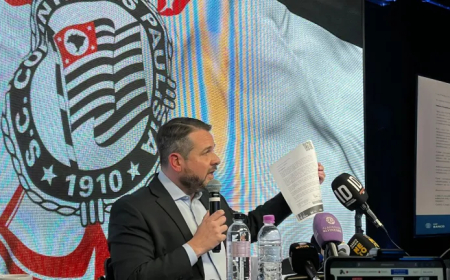 Eleição no Corinthians: candidato revela banco que promete investimento de até US$ 1 bilhão