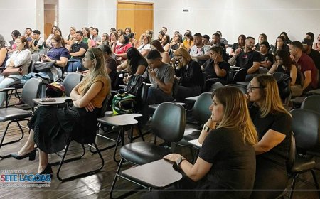 Vigilância Sanitária de Sete Lagoas leva palestra à UNA e aproxima alunos do conceito de Saúde Única
