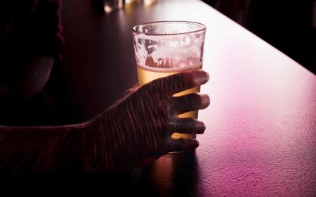 Diante de suspeita, bares devem suspender venda de bebida, alerta Abrasel