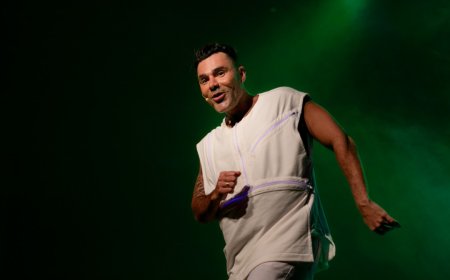 Rodrigo Sant'Anna faz única apresentação do espetáculo "Atazanado" em Juiz de Fora