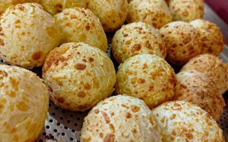 Padaria Monsenhor Messias: sabor que encanta, tradição que alimenta!