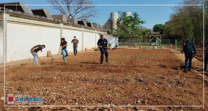 Prefeitura inaugura Horta Pedagógica no CAIC como espaço de educação e sustentabilidade