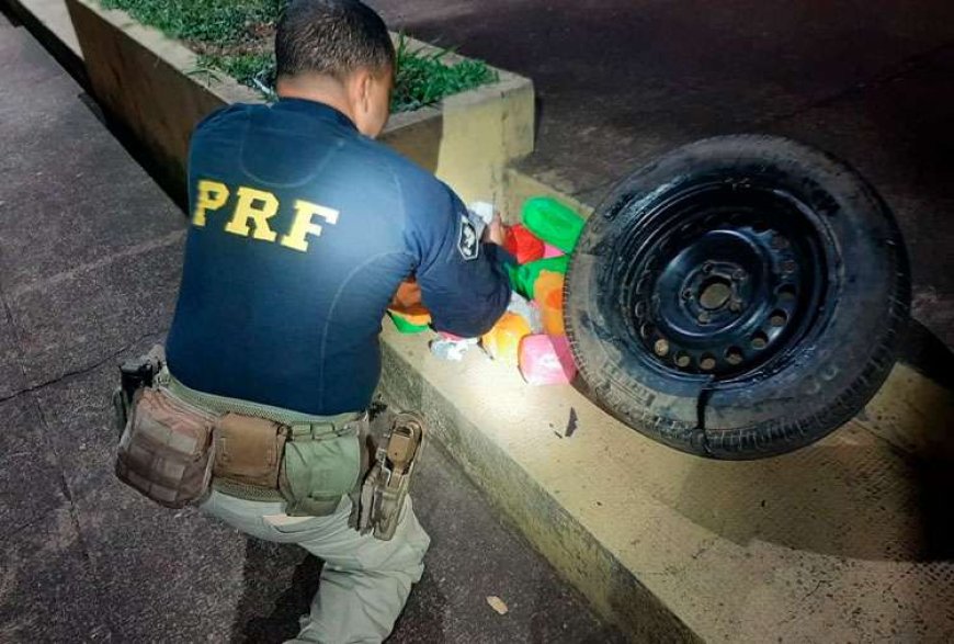 Carro com placa de Sete Lagoas é encontrado com 17kg de haxixe