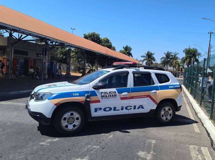 Fuga em alta velocidade acaba em acidente e prisão no centro de Sete Lagoas