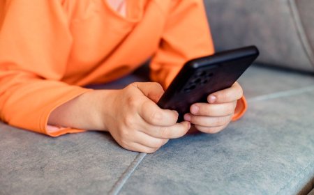 Sete Lagoas cria diretrizes para prevenir adultização e violência digital