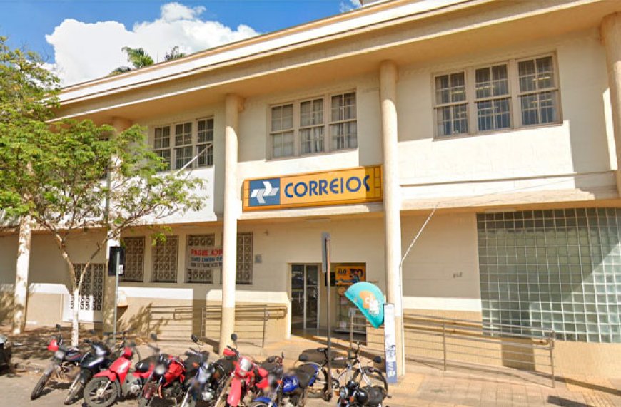 Correios à beira de colapso: sem “vale-peru”, risco de falta de 13º e ameaça de greve nacional