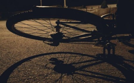 Homem de bicicleta tenta dispensar droga em matagal mas é preso pela PM