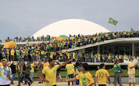 Após veto de Lula, relator apresenta novo projeto de anistia total aos condenados do 8 de Janeiro