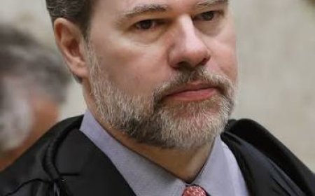 Toffoli se declara suspeito no caso Vorcaro