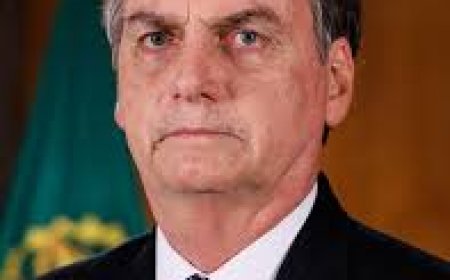 Bolsonaro passa mal e volta a precisar de atendimento