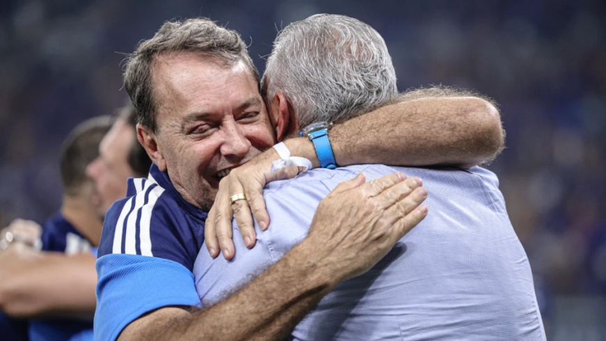 Pedro Lourenço manda recado após primeiro título à frente do Cruzeiro