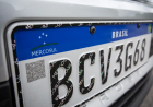 Entenda o projeto que pode mudar placas de veículos